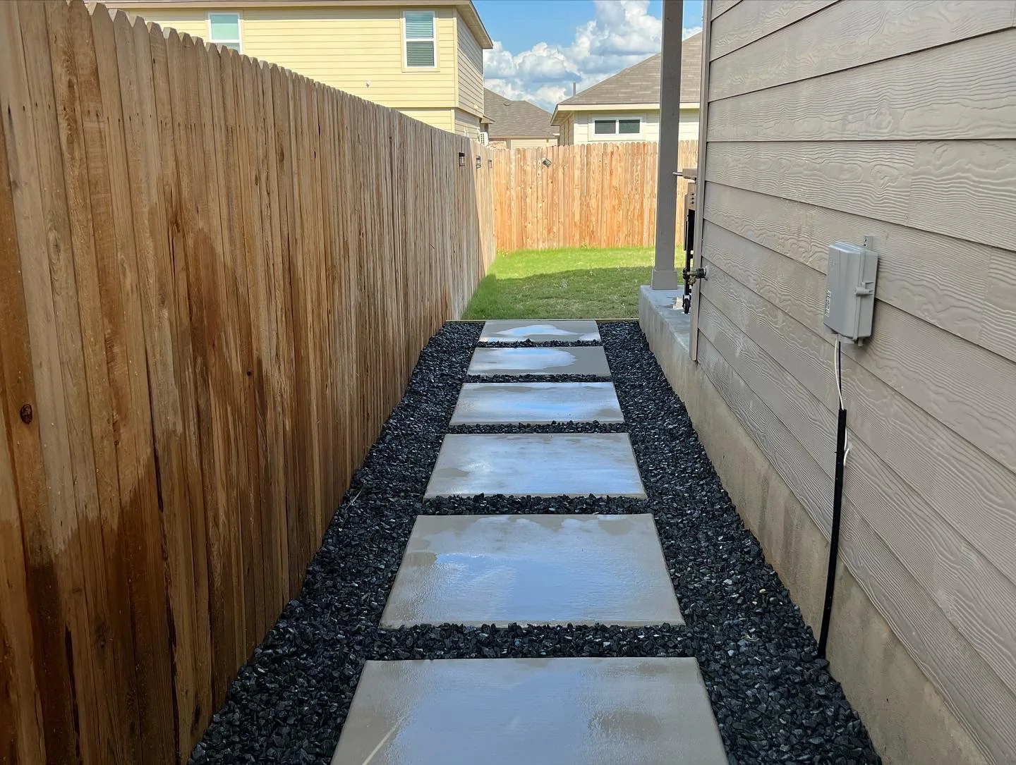 EDF Enterprises Xeriscaping project photo 1